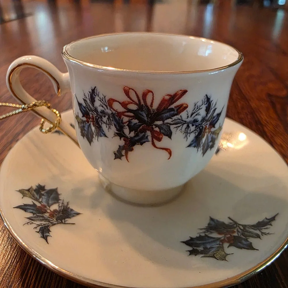 Lenox Winter Greetings Miniature Teacup Saucer Ornament Catherine McClung Gold